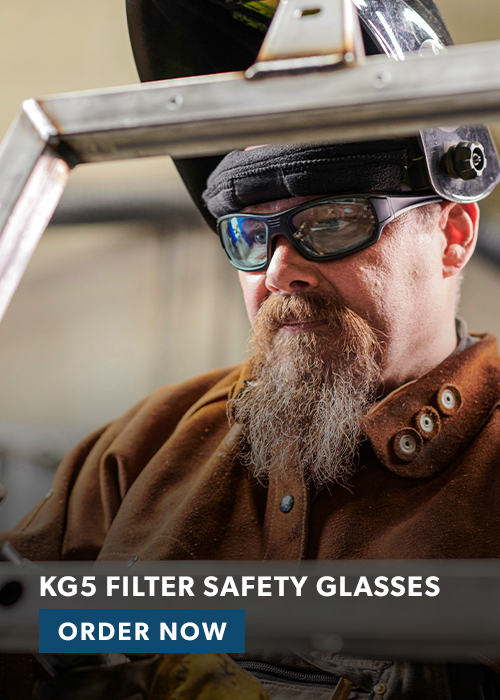 PS-VERTICAL_1-blog-banner-selecting-the-right-safety-glasses-for-the-ipg-lightweld-laser-welder